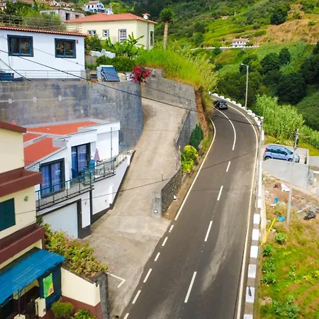 Hébergement de vacances Casinha Gomes Calheta (Madeira)