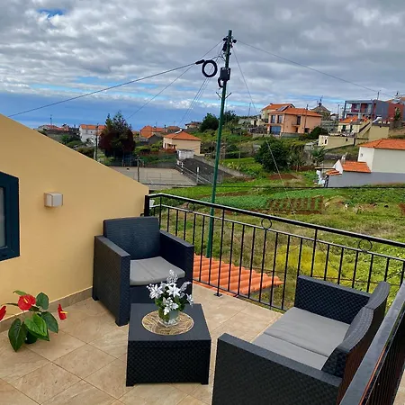 Semesterbostad Casinha Gomes Calheta (Madeira)